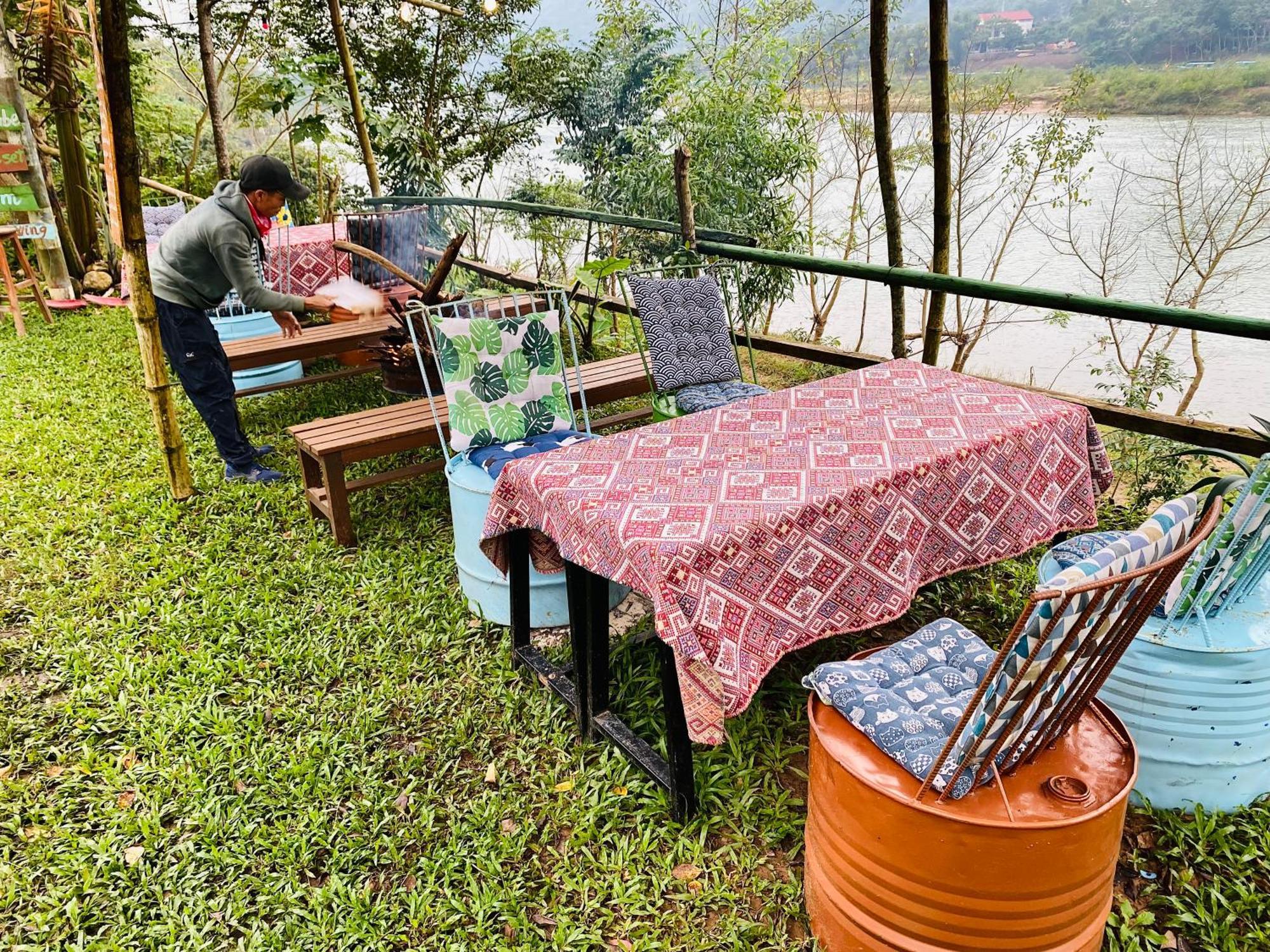 Son River Homestay Phong Nha Exterior foto